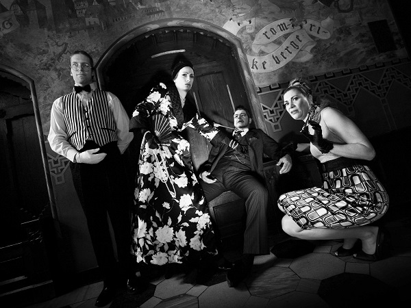 Der Spuk von Darkwood Castle Der Spuk von Darkwood Castle